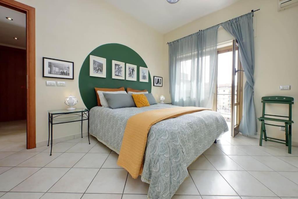 Relax Rome With 2 Balconies - 2 Bedroom Flat, 3Rd Floor With Lift, High Comfort, Quite, A Walk From Urban Train Station Gemelli And Metro A Stops Battistini & Cornelia Connecting To Center In 20 Minutes, 2 Steps From Bus Stop, Cycle Path, Groceries Exterior foto